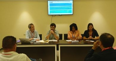 Dentro del marco de la segunda edición de la feria internacional EXPOSUR 2025, la Agencia Francesa para el Desarrollo (AFD) presentó su proyecto de cooperación para Cuba, enfocado en impulsar una diversificación económica, innovativa y sostenible entre los nuevos actores de la economía. El programa priorizará el encadenamiento productivo, las exportaciones y la inclusión de mujeres y jóvenes a nivel nacional.