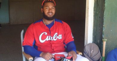 Ya entrena la preselección de béisbol de Cienfuegos Ya entrena la preselección de béisbol de Cienfuegos