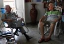 El entrañable historiador y maestro de cubanos, Eusebio Leal, e Irán Millán, Premio Nacional de Arquitectura y el Conservador fundador de Cienfuegos, durante un encuentro íntimo entre ambos, suscitado hace siete años. / Foto: Del autor