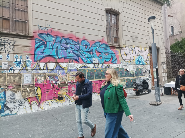 En Ciudad Vieja suelen encontrarse murales como este/ Foto: María Elena Llanes Suárez