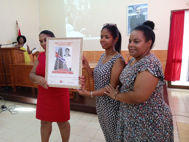 Colectivo Distinguido Nacional, en virtud del trabajo desarrollado durante 16 años de trabajo. / Foto: De la autora
