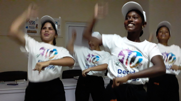 El Conjunto de danzas Lembranza, de Cienfuegos, destaca por su labor de promoción dentro de la Red Jóvenes por la Vida. /Fotos: De la autora