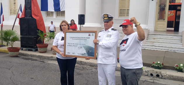 Reconocimiento especial a la Marina de Guerra Revolucionaria./ Foto: Miguel Adrián Rodríguez Pérez