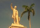La escultura martiana ubicada en el parque que lleva su nombre, cumple 119 años de instaurada. / Fotos: Delvis Toledo