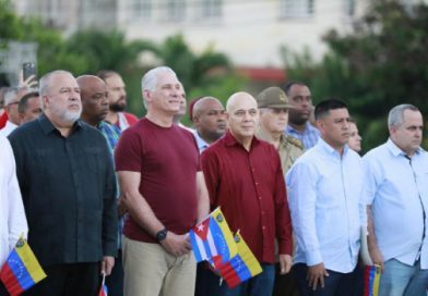 Encabeza Díaz-Canel acto de solidaridad con Venezuela