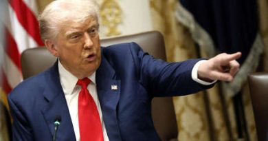 Trump afirma haber destruido un “gran submarino narcotraficante”