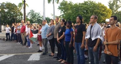 Cienfuegueros alzan su voz en solidaridad con Palestina Cienfuegueros alzan su voz en solidaridad con Palestina