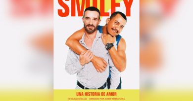 Smiley y su hilo rojo, éxito de taquilla y crítica a las tablas del Terry
