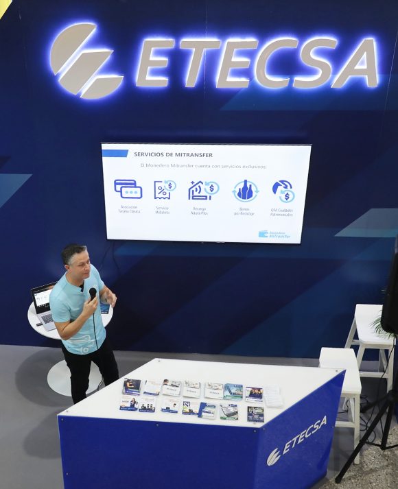 Relanzamiento del monedero virtual MiTransfer, parte de la plataforma Transfermóvil. Foto: Abel Padrón Padilla/ Ideas Multimedios