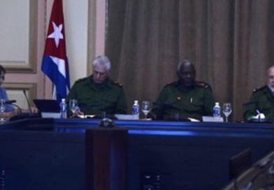 Llama Díaz-Canel a construir colectivamente Programa de Gobierno