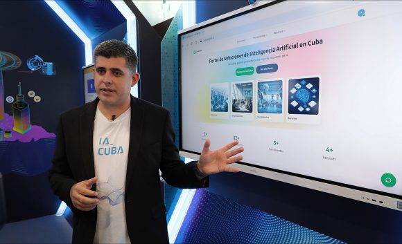 La IA toma protagonismo en la Feria Internacional de La Habana. Foto: Abel Padrón Padilla/ Ideas Multimedios