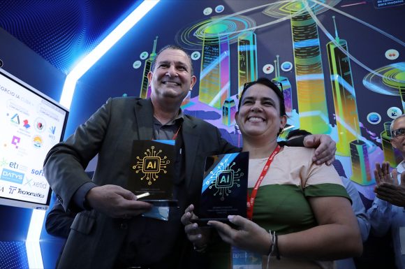 La IA toma protagonismo en la Feria Internacional de La Habana. Foto: Abel Padrón Padilla/ Ideas Multimedios