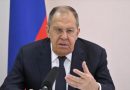 El ministro de Asuntos Exteriores ruso, Serguéi Lavrov, ofrece un discurso.
