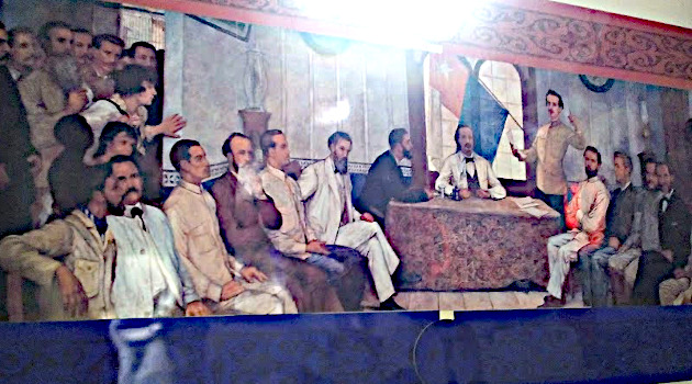 Como jurista, Ignacio Agramonte participó en la redacción de la primera Constitución de Cuba en Armas, la de Guáimaro y fue elegido secretario de la Asamblea Constituyente. / Foto: Tomada por la autora de la original en Museo de Guáimaro