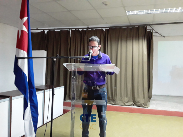 Odelbis Mantilla Carpio, secretario del Comité de Base de la UJC, exhortó a los jóvenes a crecer en su profesionalidad. / Foto: Yudith Madrazo Sosa / 5 de Septiembre