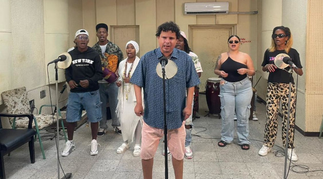 Grabación del programa Cienfuegos tiene su guaguancó, en Radio Ciudad del Mar.