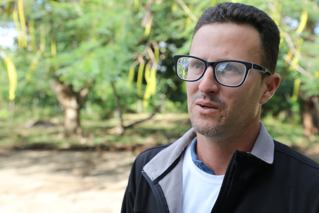 Frank Villarejo Mesa, estudiante de cuarto año de la Licenciatura en Ciencias Sociales y secretario de la UJC en el municipio de Rodas, valora su formación como “una posibilidad fundamental". / Foto: Juan Carlos Dorado / 5 de Septiembre