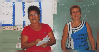 El abrazo de las maestras