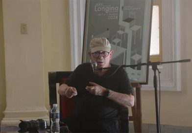 Silvio comparte vivencias de música y fotografía en el Longina