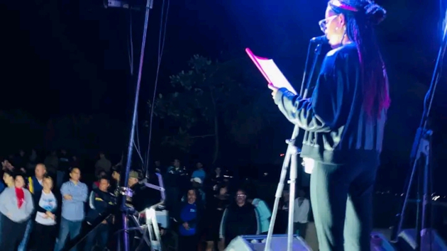 La marcha de las antorchas mantiene su vigencia y simbolismo en el sentir de las nuevas generaciones. / Foto: Miguel Adrián Rodríguez Pérez / 5 de Septiembre