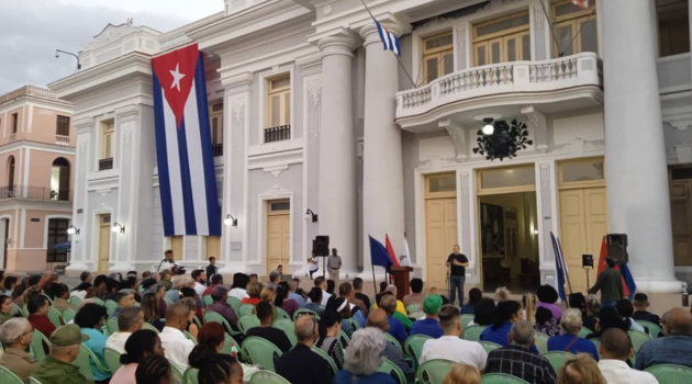 Solidaridad con Venezuela a 67 de la entrada de la Caravana de la Libertad a Cienfuegos