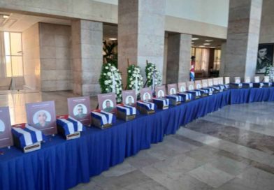 Autoridades de Cuba rinden guardia de honor a caídos en Venezuela Autoridades de Cuba rinden guardia de honor a caídos en Venezuela