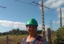 Una mujer entre líneas de alto voltaje Mileidys García Tornés trabaja como especialista en redes eléctricas y sistemas.