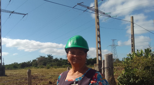 Mileidys García Tornés trabaja como especialista en redes eléctricas y sistemas.