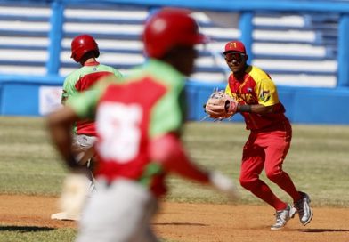 Cocodrilos quitan filo del hacha en final de 64 SNB