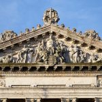 Inauguración de la 6. Bienal de Montevideo en el Salón de los Pasos Perdidos del Palacio Legislativo. Foto: Javier Calvelo / adhocFOTOS