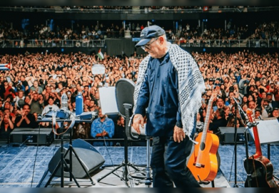 Silvio a medio chileno: Mientras más feo luce el panorama, más ganas tengo de crear belleza