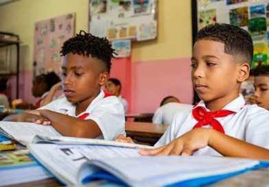 Cuba actualiza sus estrategias para defender el curso escolar ante el recrudecimiento del bloqueo Cuba actualiza sus estrategias para defender el curso escolar ante el recrudecimiento del bloqueo
