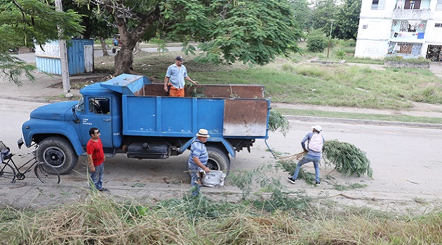 Retos del trabajo político-ideológico en las comunidades de Cienfuegos Retos del trabajo político-ideológico en las comunidades de Cienfuegos