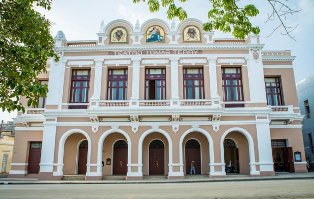 Teatro Tomás Terry en Cienfuegos. / Foto: Leyaní Díaz Hernández / 5 de Septiembre