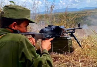 Celebran 65 aniversario del Ejército Central Celebran 65 aniversario del Ejército Central