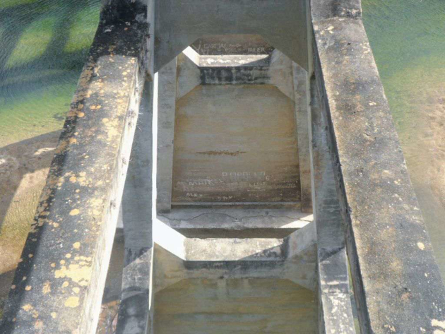 Los pilares siguen intactos, a pesar del tiempo transcurrido. / Foto: Delvis Toledo de la Cruz / 5 de Septiembre