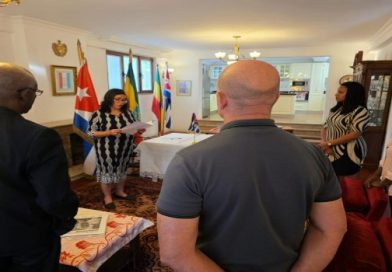 Cubanos en Etiopía respaldan movimiento Mi Firma por la Patria