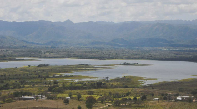 Un paisaje que abarca un área de más de 20 kilómetros cuadrados queda a los pies de La Parra. / Foto: Delvis Toledo de la Cruz / 5 de Septiembre