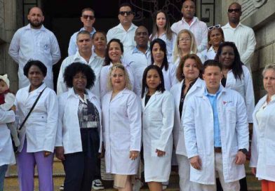 Reconocieron a médicos de Cuba en departamento San Marcos, Guatemala Reconocieron a médicos de Cuba en departamento San Marcos, Guatemala