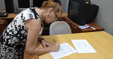 Trabajadores del “CINCO” refrendan su compromiso con la Patria