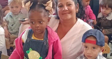 Yuniesmi Dávila Puerto, la jimagua, comenzó aquí su vida laboral y ya suma 23 años de labor. / Foto: Magalys Chaviano Álvarez / 5 de Septiembre