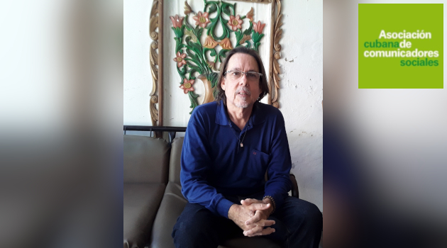 René Sebastián Gómez Torres, uno de los fundadores de la Asociación Cubana de Comunicadores Sociales en Cienfuegos. / Foto: Yudith Madrazo Sosa / 5 de Septiembre