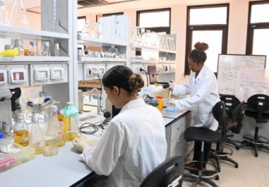 ¿Solo para dos? ¿Solo para dos?