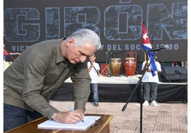 Comienza movimiento Mi firma por la Patria