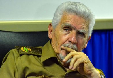 Tributo póstumo este martes al Comandante de la Revolución Ramiro Valdés Tributo póstumo este martes al Comandante de la Revolución Ramiro Valdés