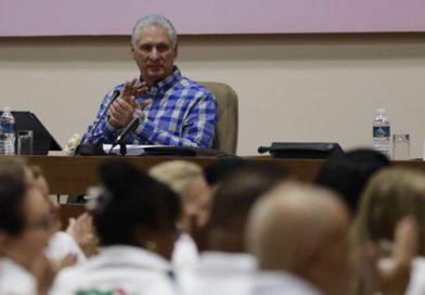 Asiste Díaz-Canel a sesión de clausura del XXII Congreso de la CTC