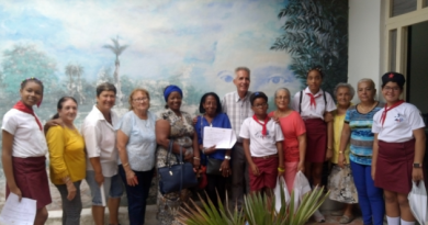 Desde las artes plásticas los niños enaltecen a José Martí en Cienfuegos