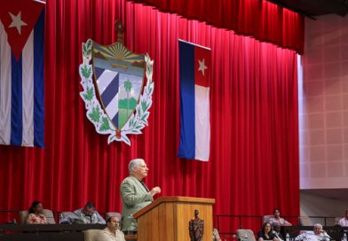 Miguel Díaz Canel Bermúdez, presidente de la República, durante su intervención en la tercera Sesión Extraordinaria de la Asamblea Nacional del Poder Popular en su X Legislatura. / Foto: Abel Padrón Padilla/ Cubadebate