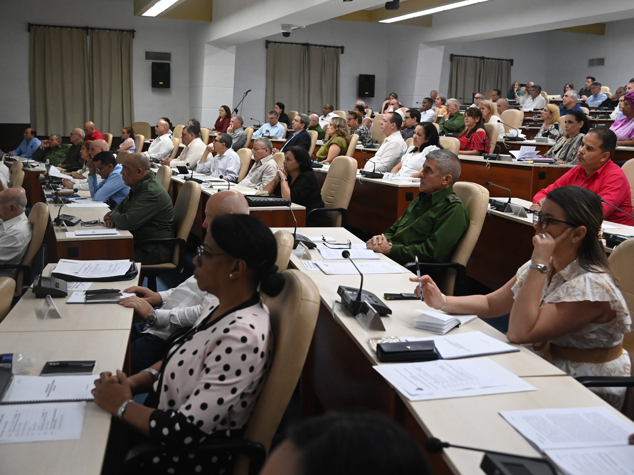 Inicia Pleno Extraordinario del Comité Central del Partido Comunista de Cuba. /Foto: Estudios Revolución