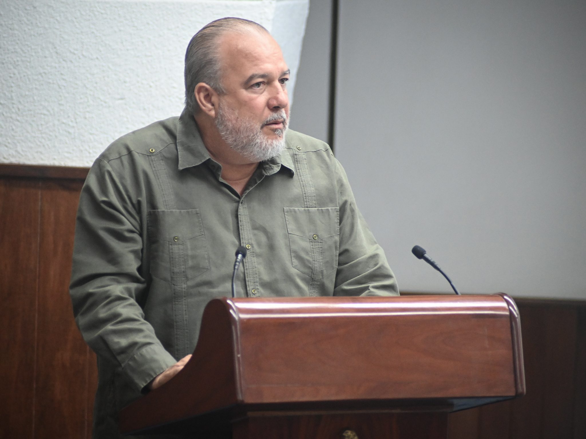 Inicia Pleno Extraordinario del Comité Central del Partido Comunista de Cuba. /Foto: Estudios Revolución